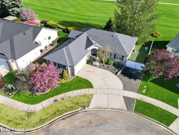 $525,000 | 425 East Titanium Court, Post Falls, ID 83854