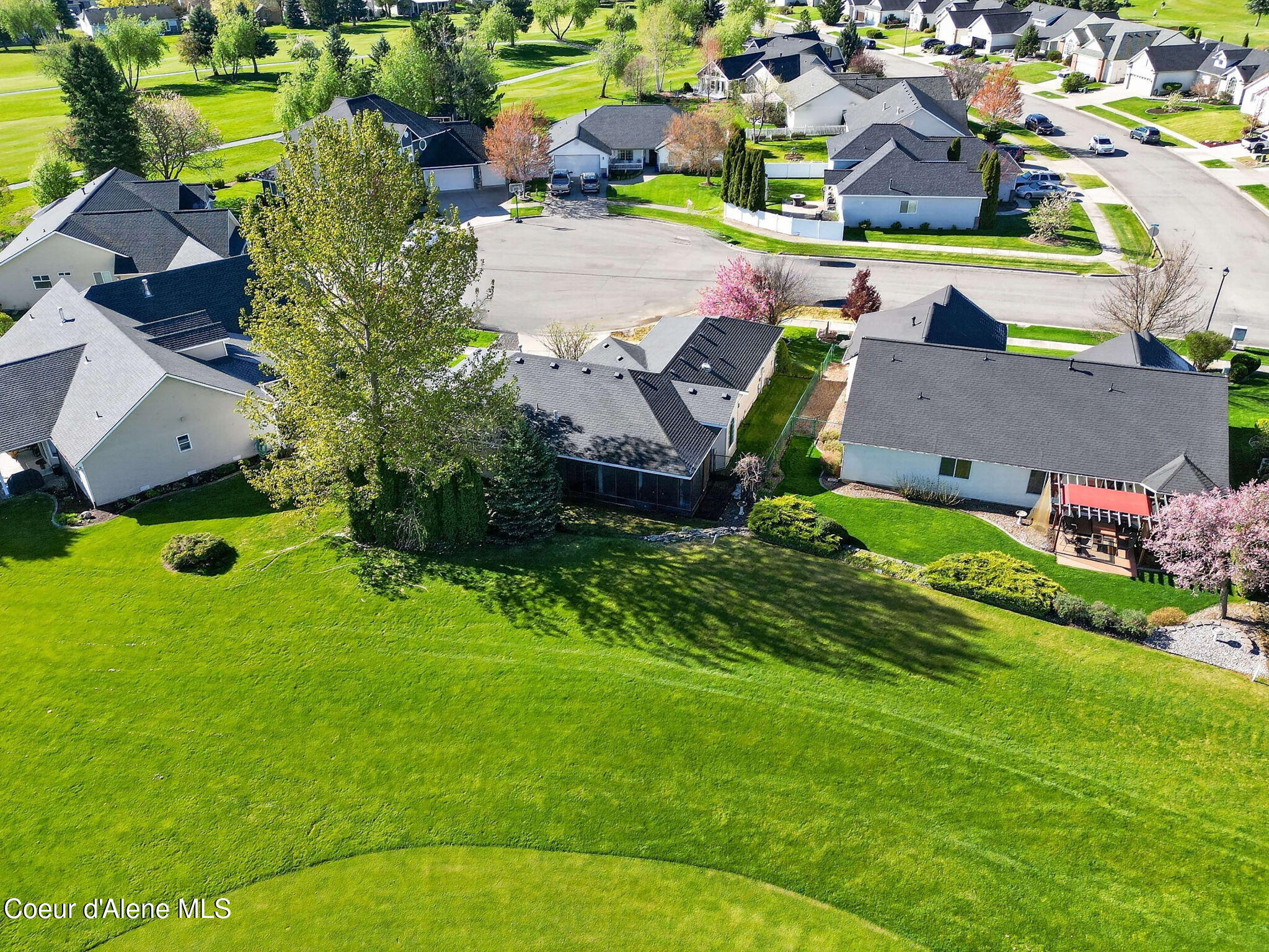 425 East Titanium Court Post Falls, ID 83854 - Photo 6 of 44 6-web-or-mls-006_DJI_0704