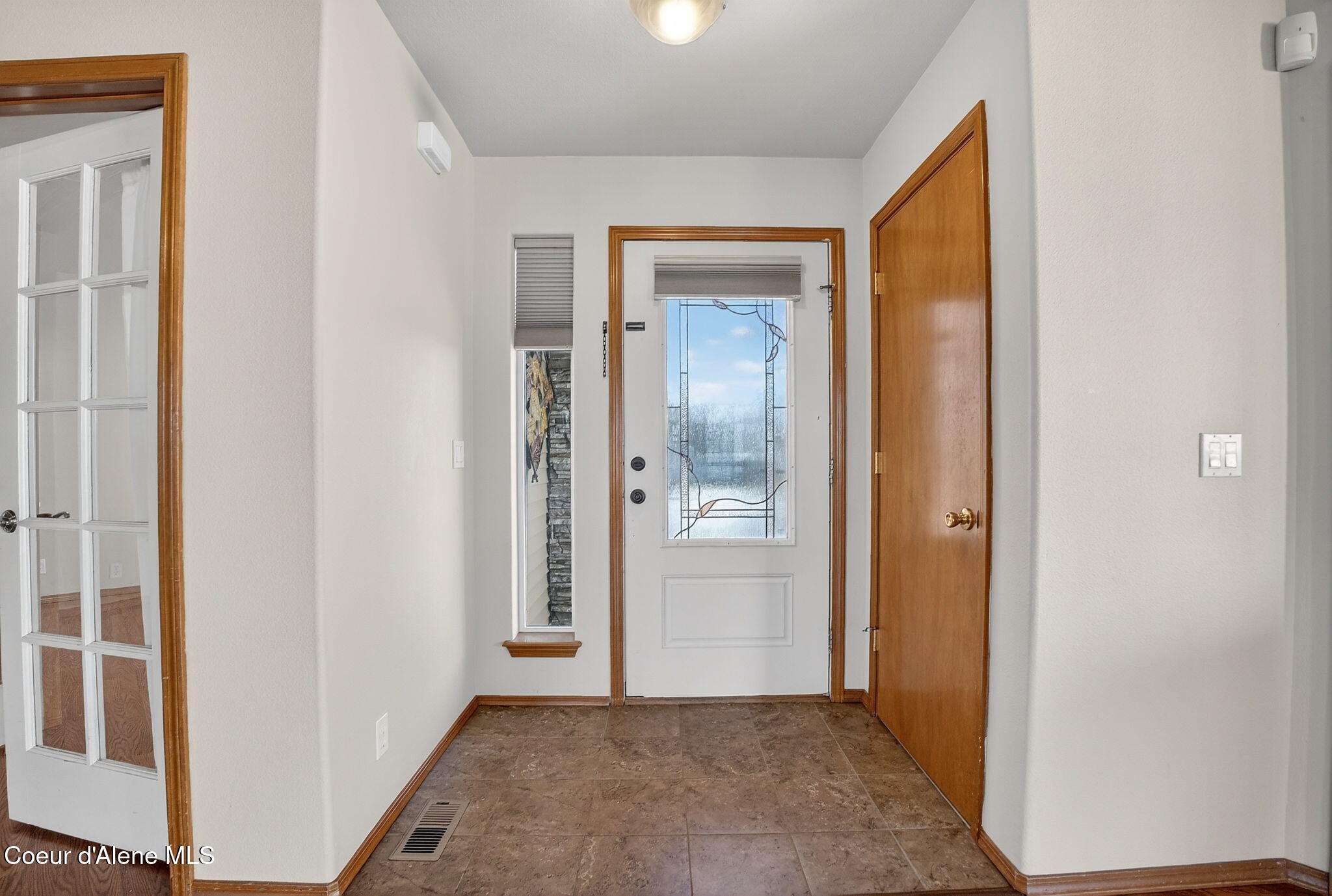 425 East Titanium Court Post Falls, ID 83854 - Photo 9 of 44 9-web-or-mls-009_DSC02717