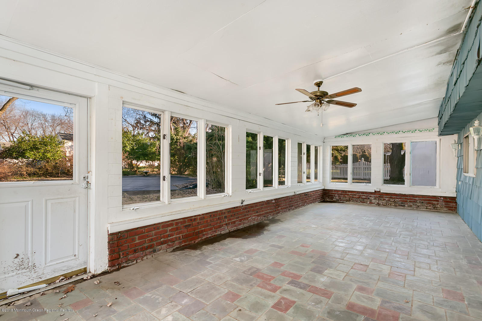 16 Old Manor Road Holmdel, NJ 07733 - Photo 11 of 22 013