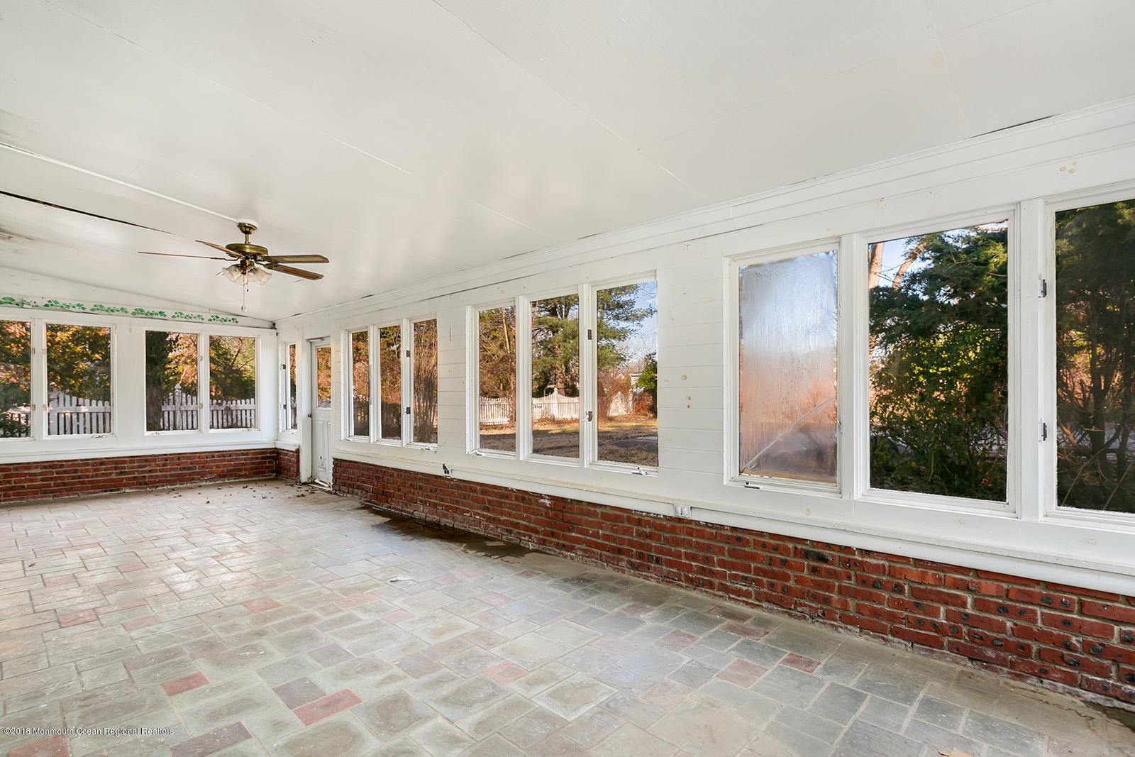 16 Old Manor Road Holmdel, NJ 07733 - Photo 12 of 22 014