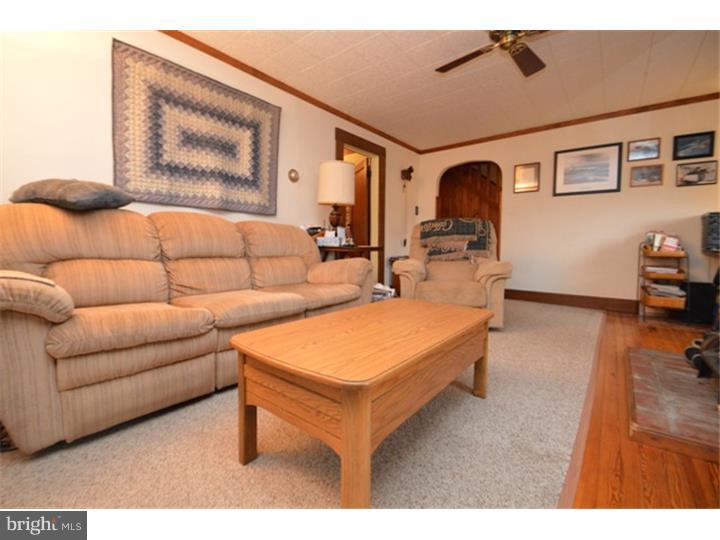 6175 Vera Cruz Road Center Valley, PA 18034 - Photo 3 of 22 Gallery Image 3