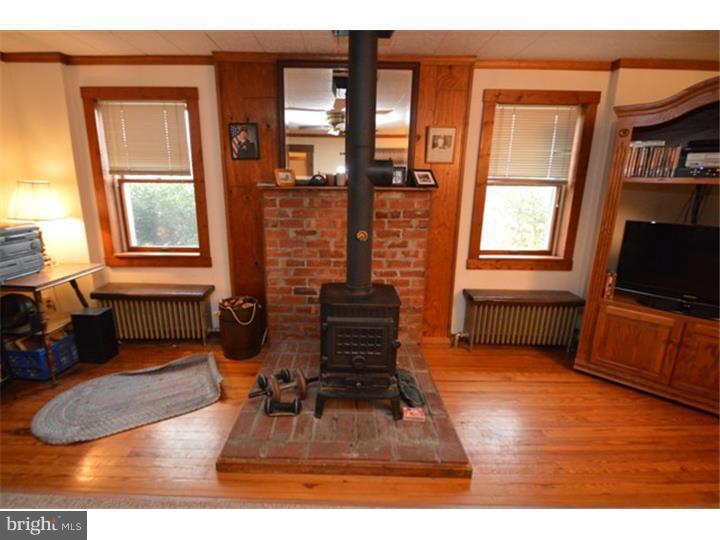 6175 Vera Cruz Road Center Valley, PA 18034 - Photo 5 of 22 Gallery Image 5