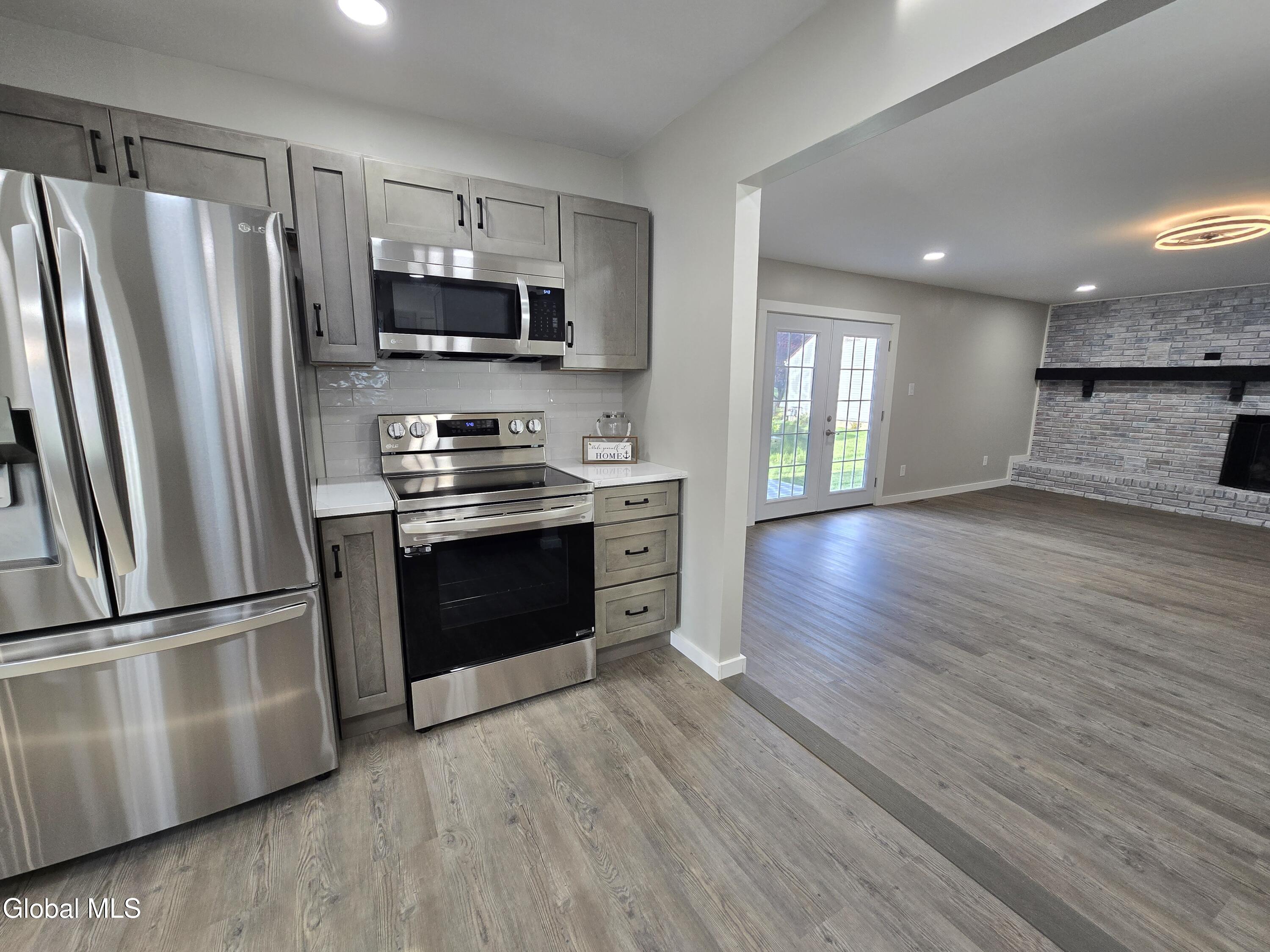 103 Zanella Road Amsterdam, NY 12010 - Photo 8 of 22 Kitchen