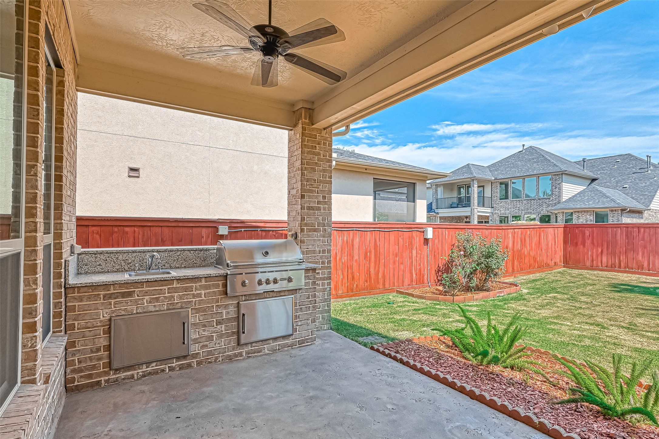 10406 Southern Hawker Conroe, TX 77385 - Photo 45 of 48