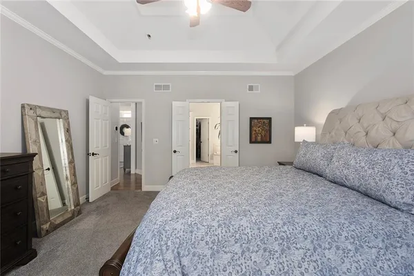 $610,000 | 6180 North Nevada Avenue, Parkville, MO 64152
