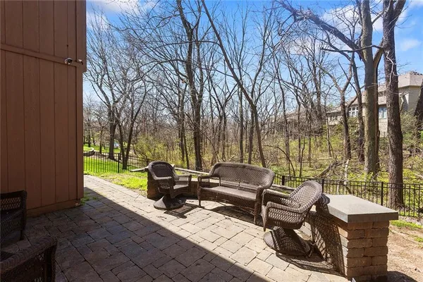 $610,000 | 6180 North Nevada Avenue, Parkville, MO 64152