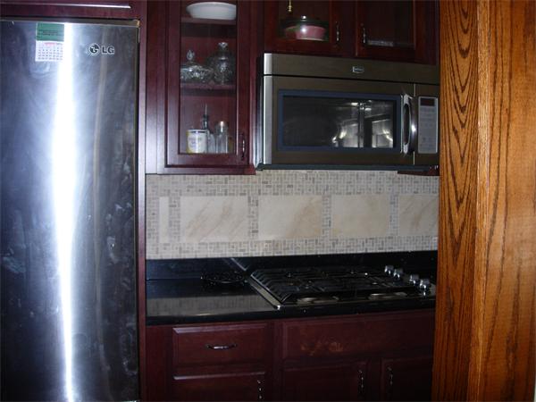 625 White Street Springfield, MA 01108 - Photo 11 of 26