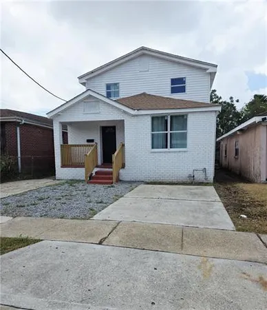 $1,900 | 4210 Alfred Street, New Orleans, LA 70122