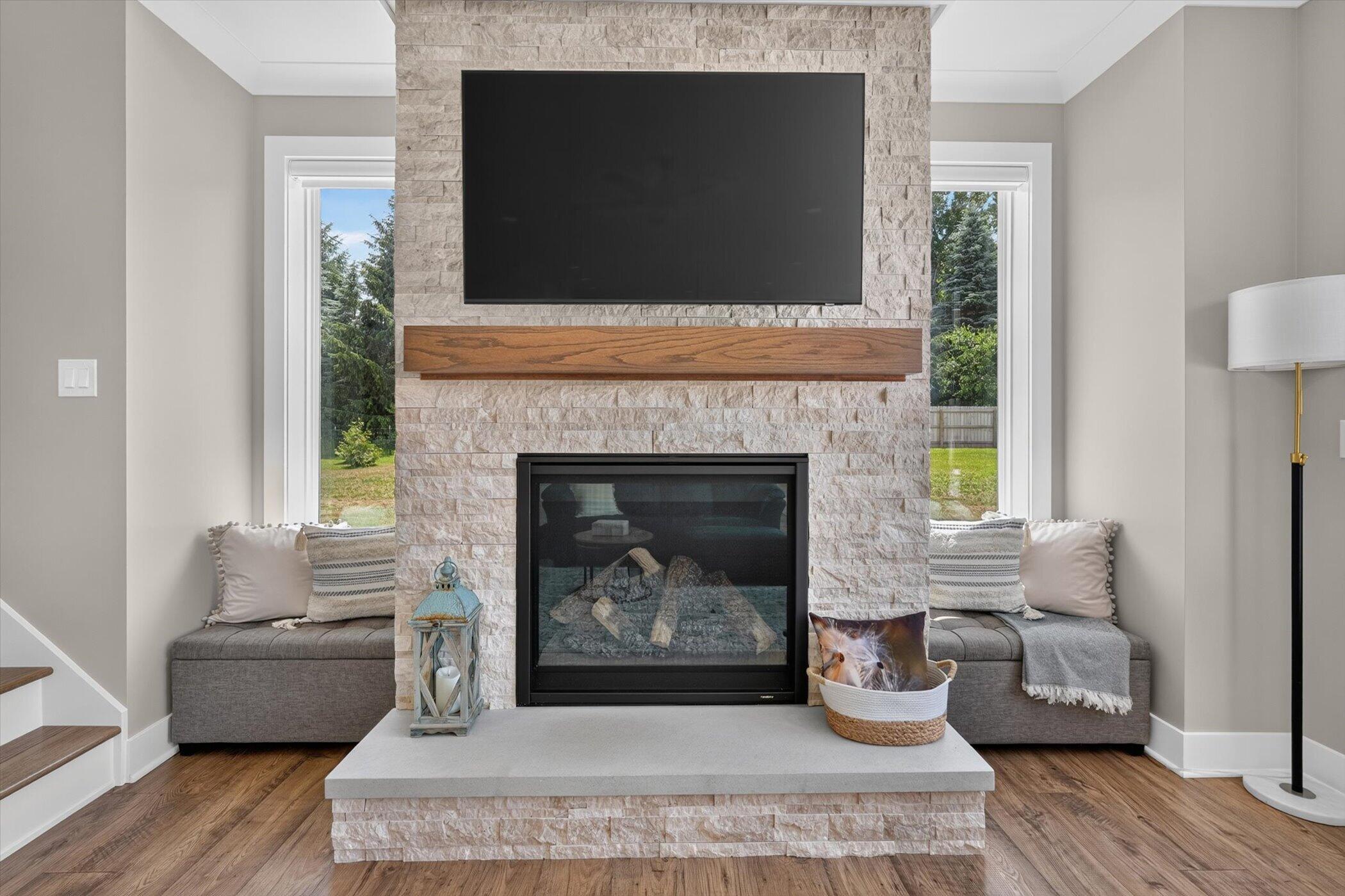7895 Oak Grove Road Howell, MI 48855 - Photo 12 of 83 13-7895-Oak-Grove-Rd-WindowStill-Photogr