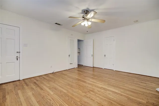 $3,700 | 5419 Longview Street, Dallas, TX 75206