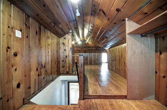 $3,700 | 5419 Longview Street, Dallas, TX 75206