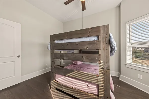 $2,900 | 2020 McGowen Street, Unit O, Houston, TX 77004