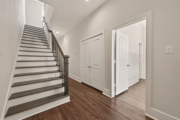 $2,900 | 2020 McGowen Street, Unit O, Houston, TX 77004