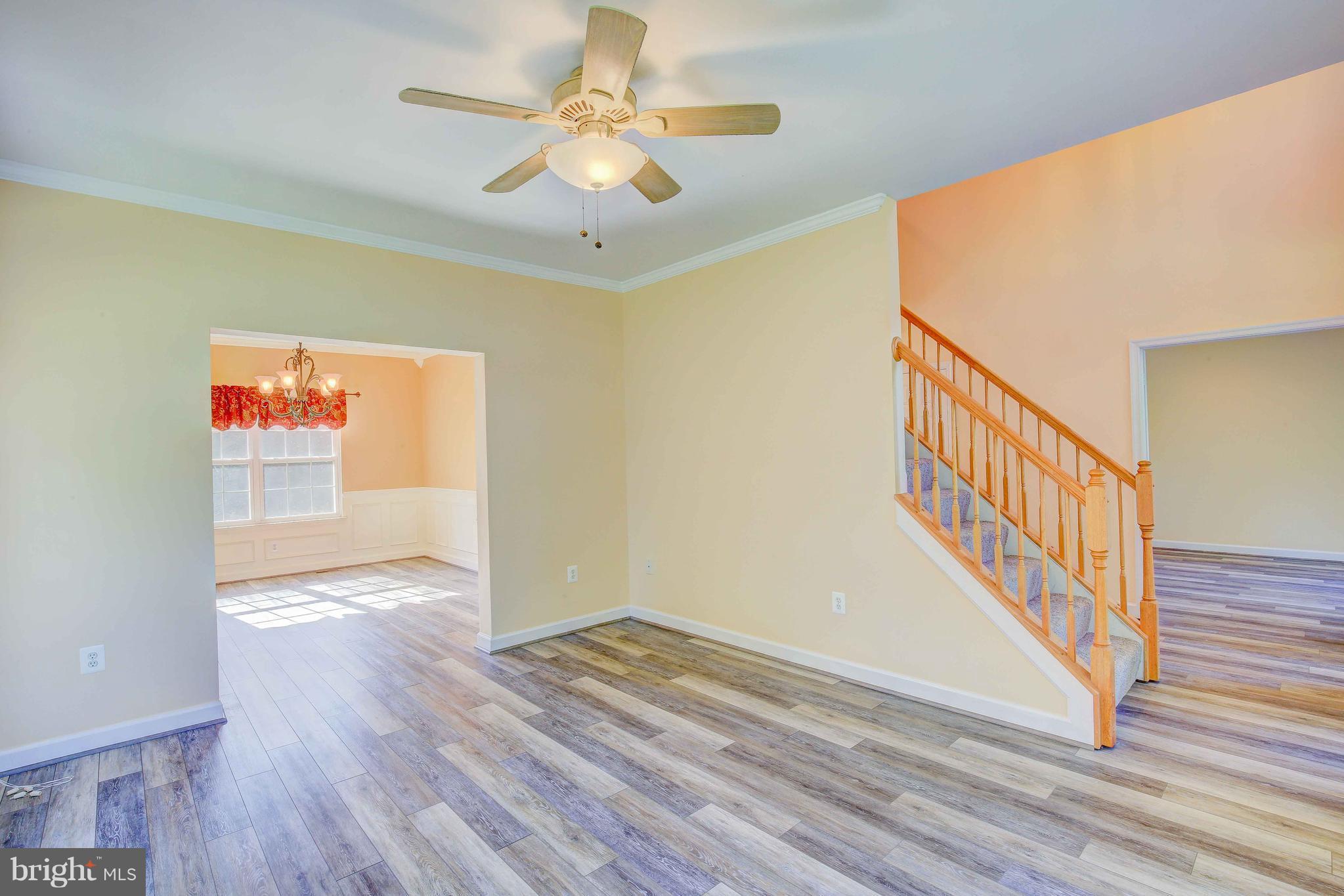 3340 Evans Road Huntingtown, MD 20639 - Photo 14 of 28 Living Room