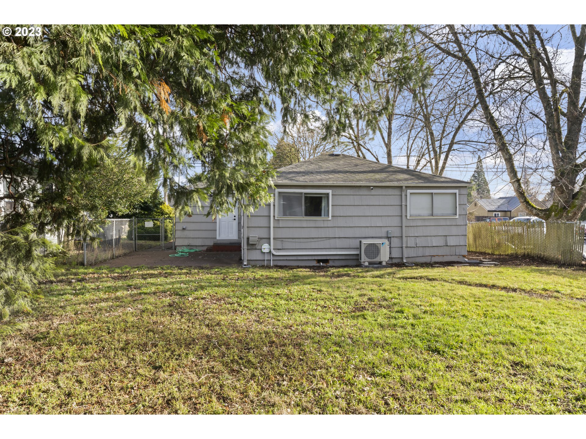 1138 18th Street Springfield, OR 97477 - Photo 25 of 32