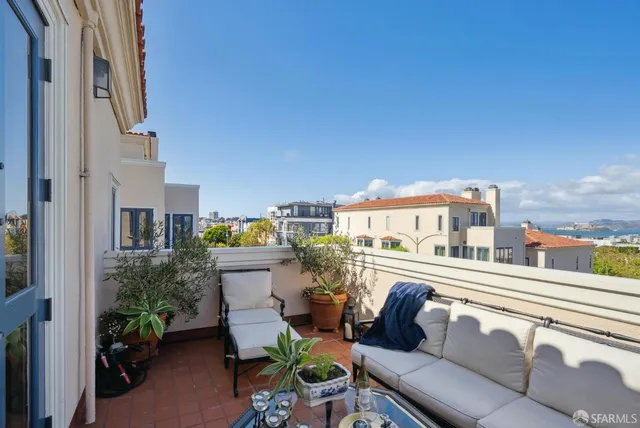 $3,150,000 | 165 Francisco Street, Unit 11, San Francisco, CA 94133