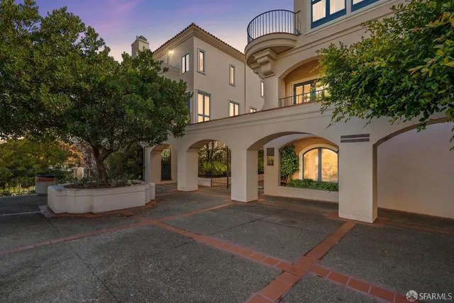 $3,150,000 | 165 Francisco Street, Unit 11, San Francisco, CA 94133