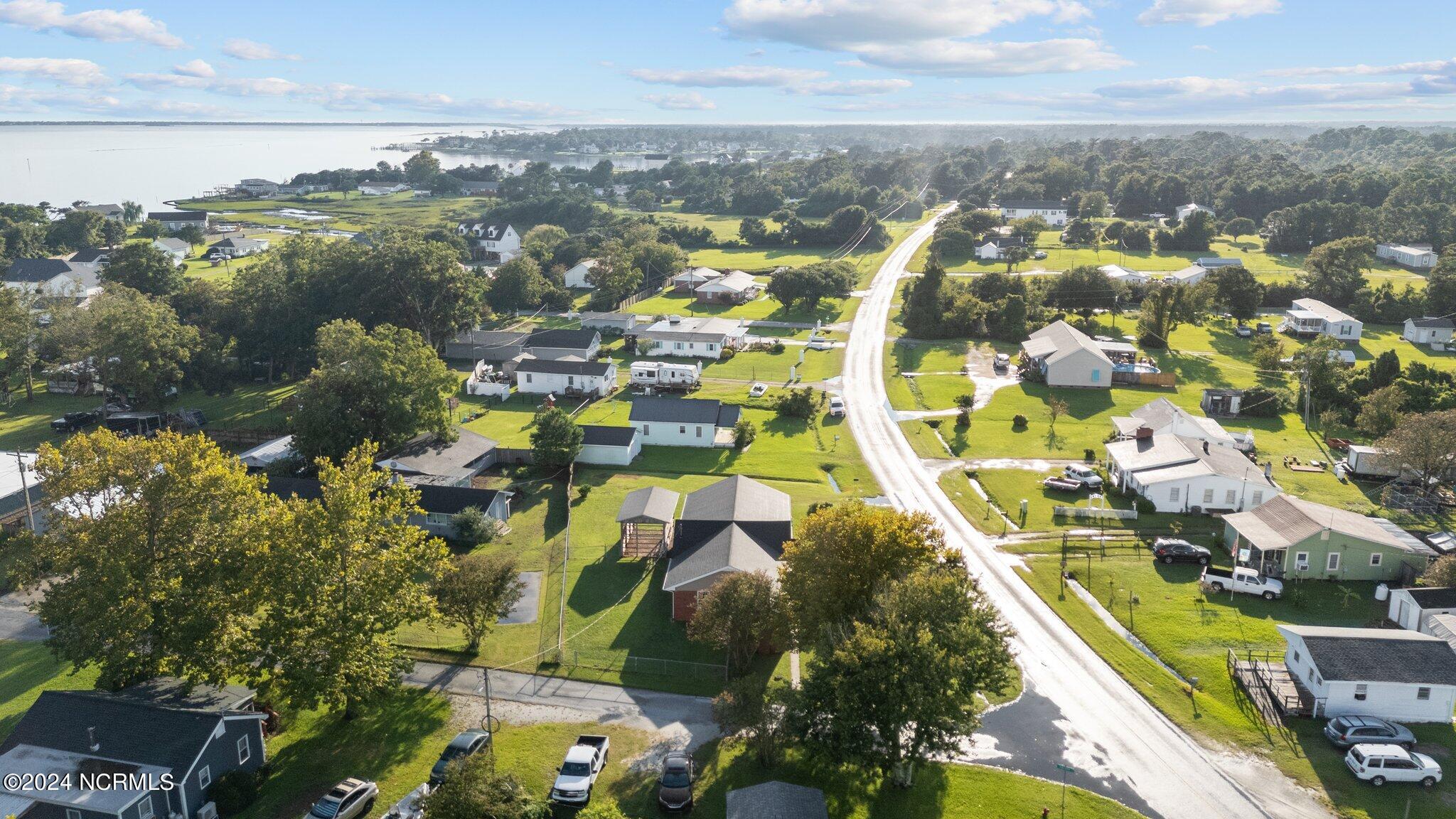 407 Broad Creek Loop Road Newport, NC 28570 - Photo 39 of 41 16-web-or-mls-DJI_20240820181515_0049_D
