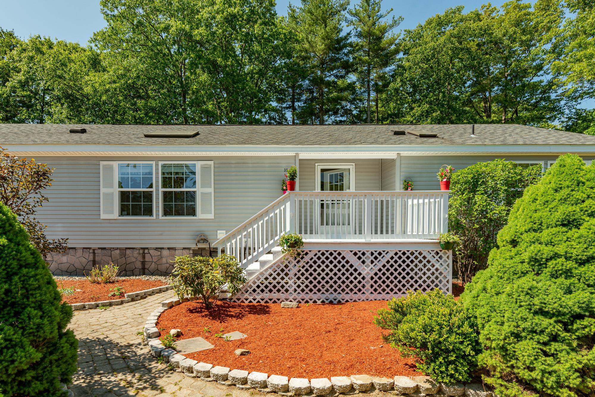 35 Sagebrush Drive Rochester, NH 03867 - Photo 1 of 40