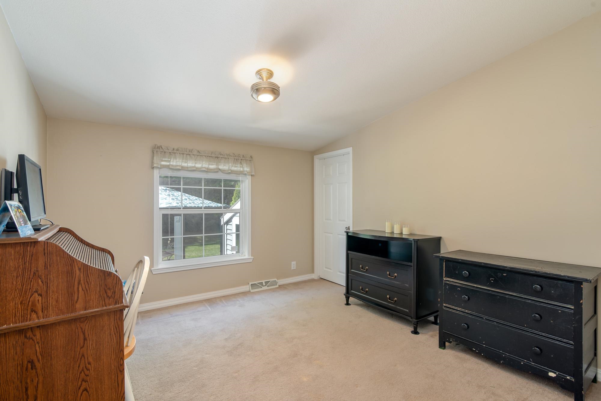 35 Sagebrush Drive Rochester, NH 03867 - Photo 32 of 40