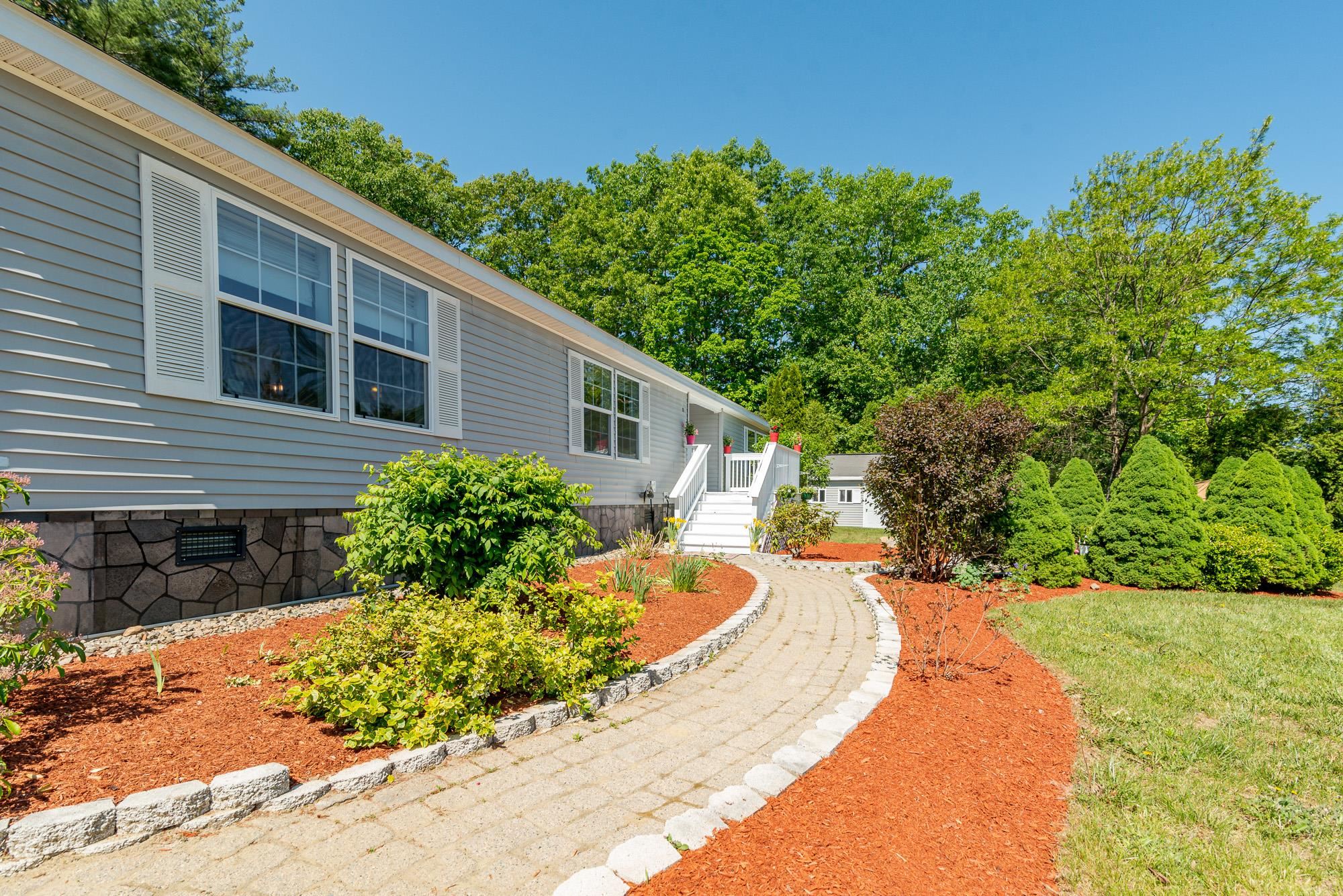 35 Sagebrush Drive Rochester, NH 03867 - Photo 4 of 40