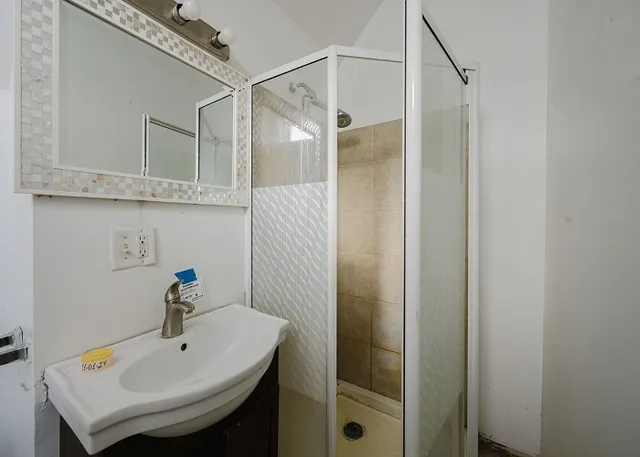 $79,500 | 716 South 7th Avenue, Maywood, IL 60153