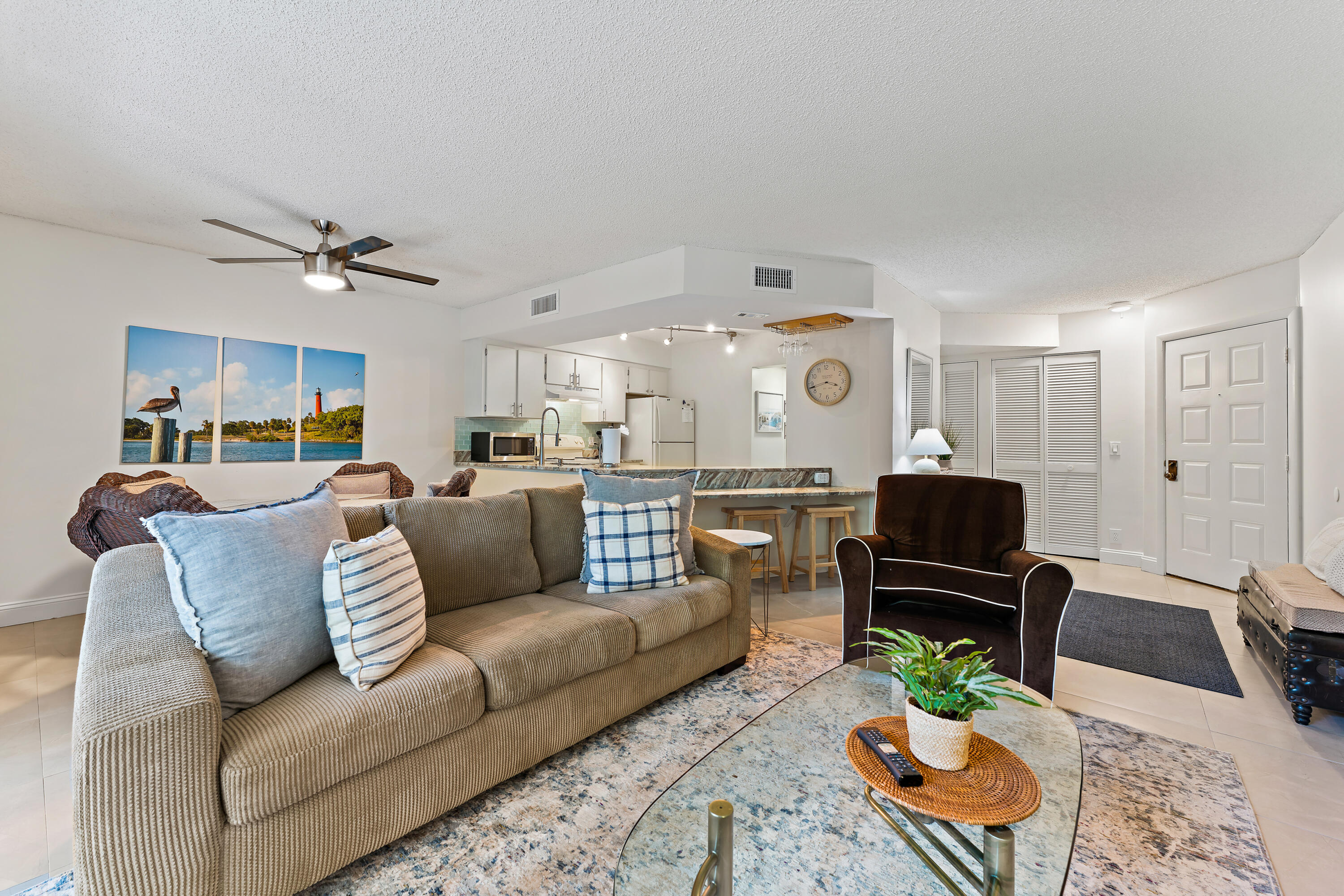 1605 Highway 1, Unit E104 Jupiter, FL 33477 - Photo 13 of 34 008-1605US1N-E104-Jupiter-FULL
