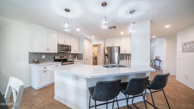 $550,000 | 1077 East Loma Vista Street, Gilbert, AZ 85295