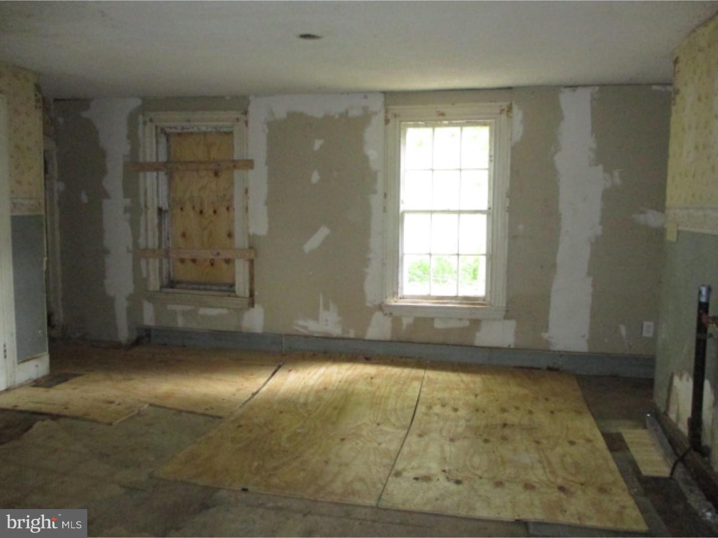 405 South Bonsall Road Coatesville, PA 19320 - Photo 5 of 12 Gallery Image 5