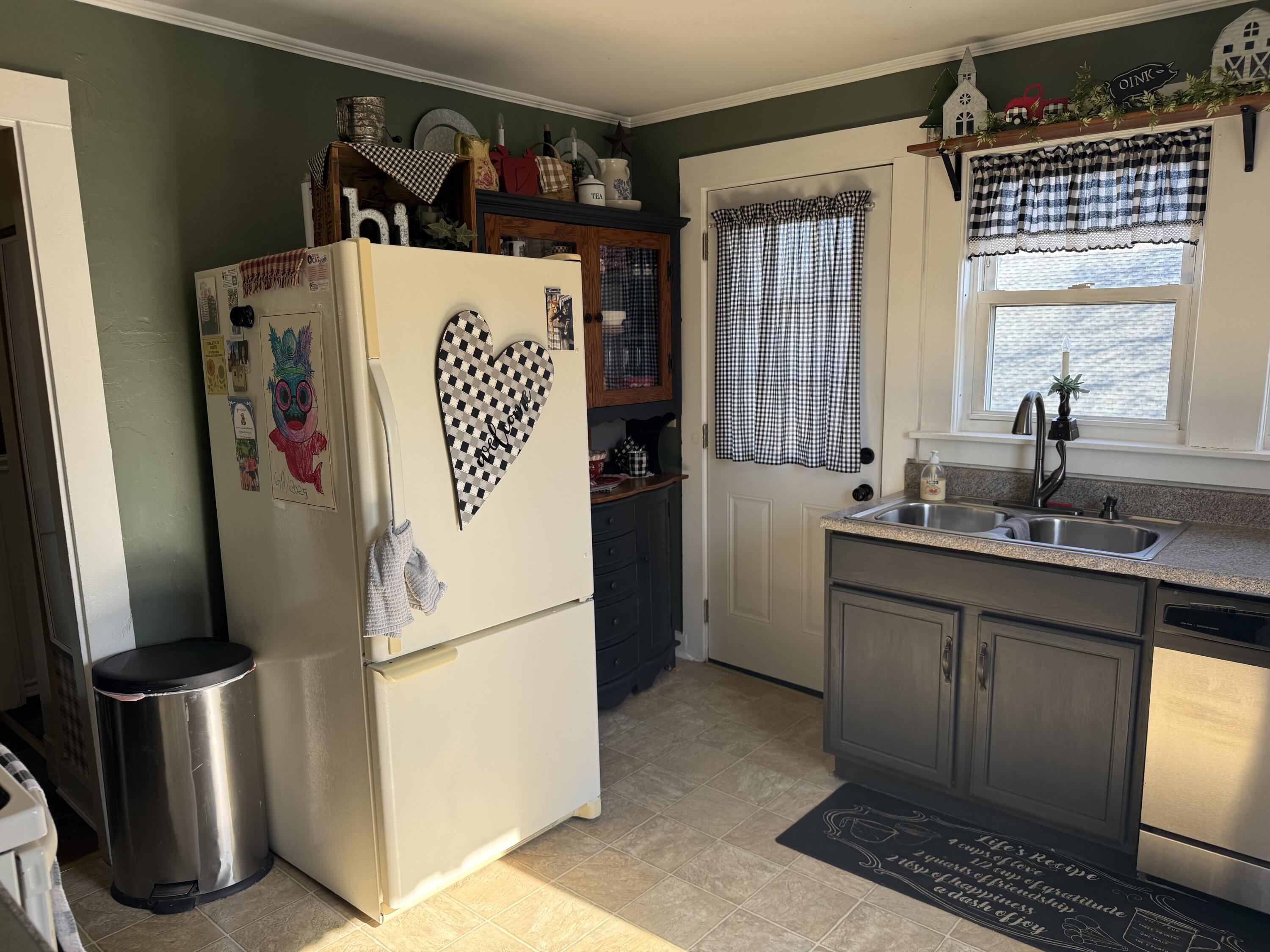 177 Buck Street Bangor, ME 04401 - Photo 35 of 90 IMG_6573