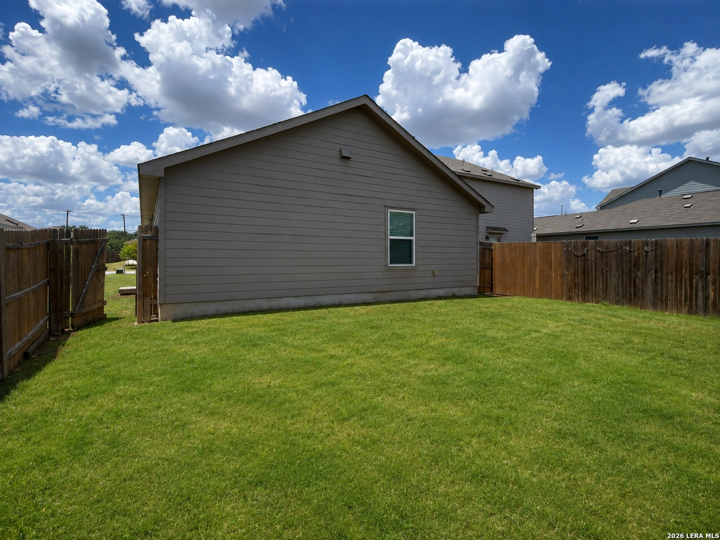 7326 Rosada Way San Antonio, TX 78218 - Photo 9 of 39