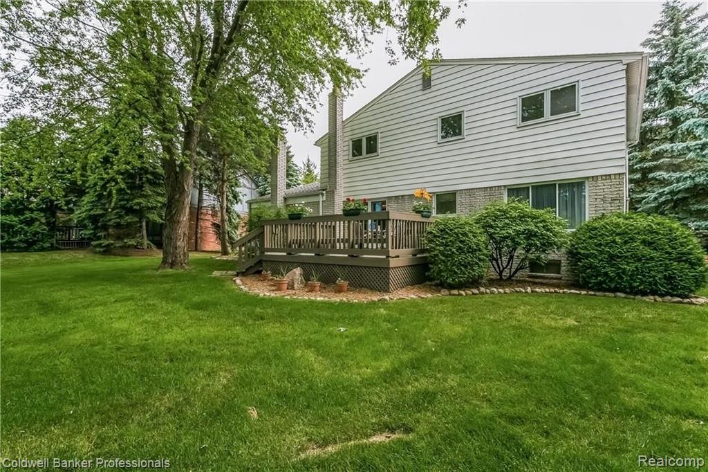 2784 Winter Park Road Rochester Hills, MI 48309 - Photo 39 of 63