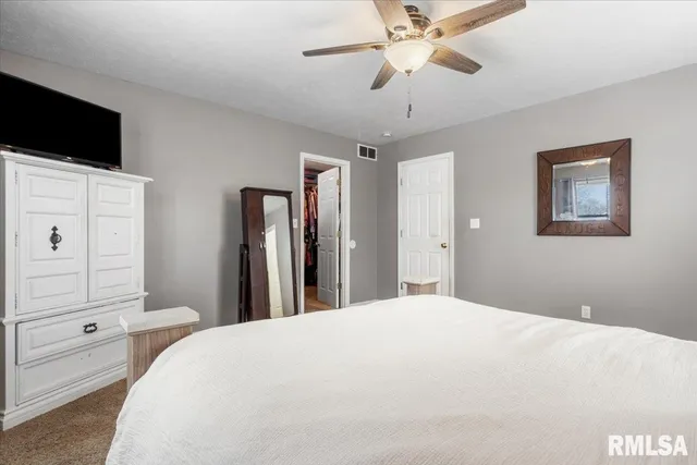 $265,000 | 216 Brookside Glen Drive, Sherman, IL 62684