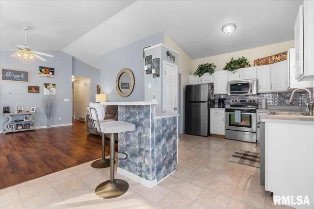 $265,000 | 216 Brookside Glen Drive, Sherman, IL 62684