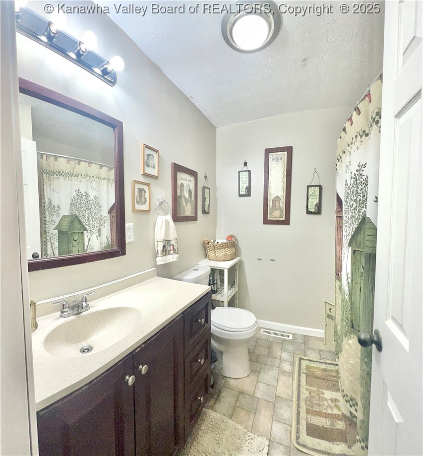 10971 Ripley Road Point Pleasant, WV 25550 - Photo 12 of 18 Gallery Image 12