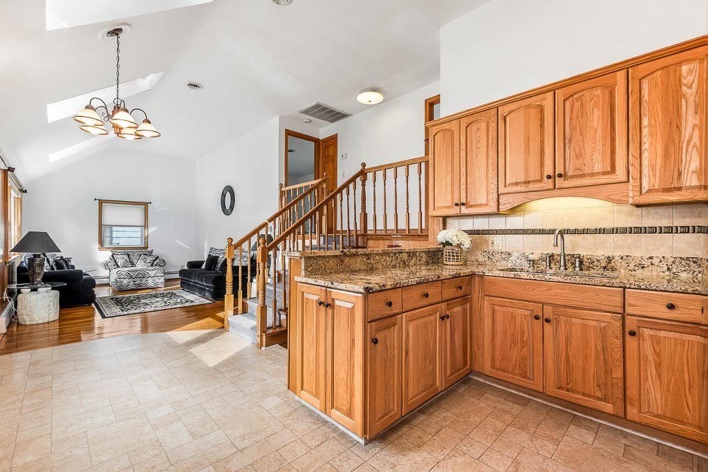 32 Johnson Road Stoughton, MA 02072 - Photo 5 of 22 Gallery Image 5