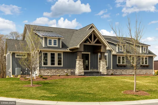 $2,159,000 | 5720 57th Street North, Lake Elmo, MN 55042