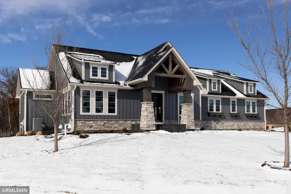 $2,150,000 | 5720 57th Street North, Lake Elmo, MN 55042