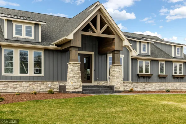 $2,159,000 | 5720 57th Street North, Lake Elmo, MN 55042