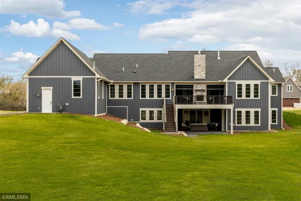 $2,159,000 | 5720 57th Street North, Lake Elmo, MN 55042
