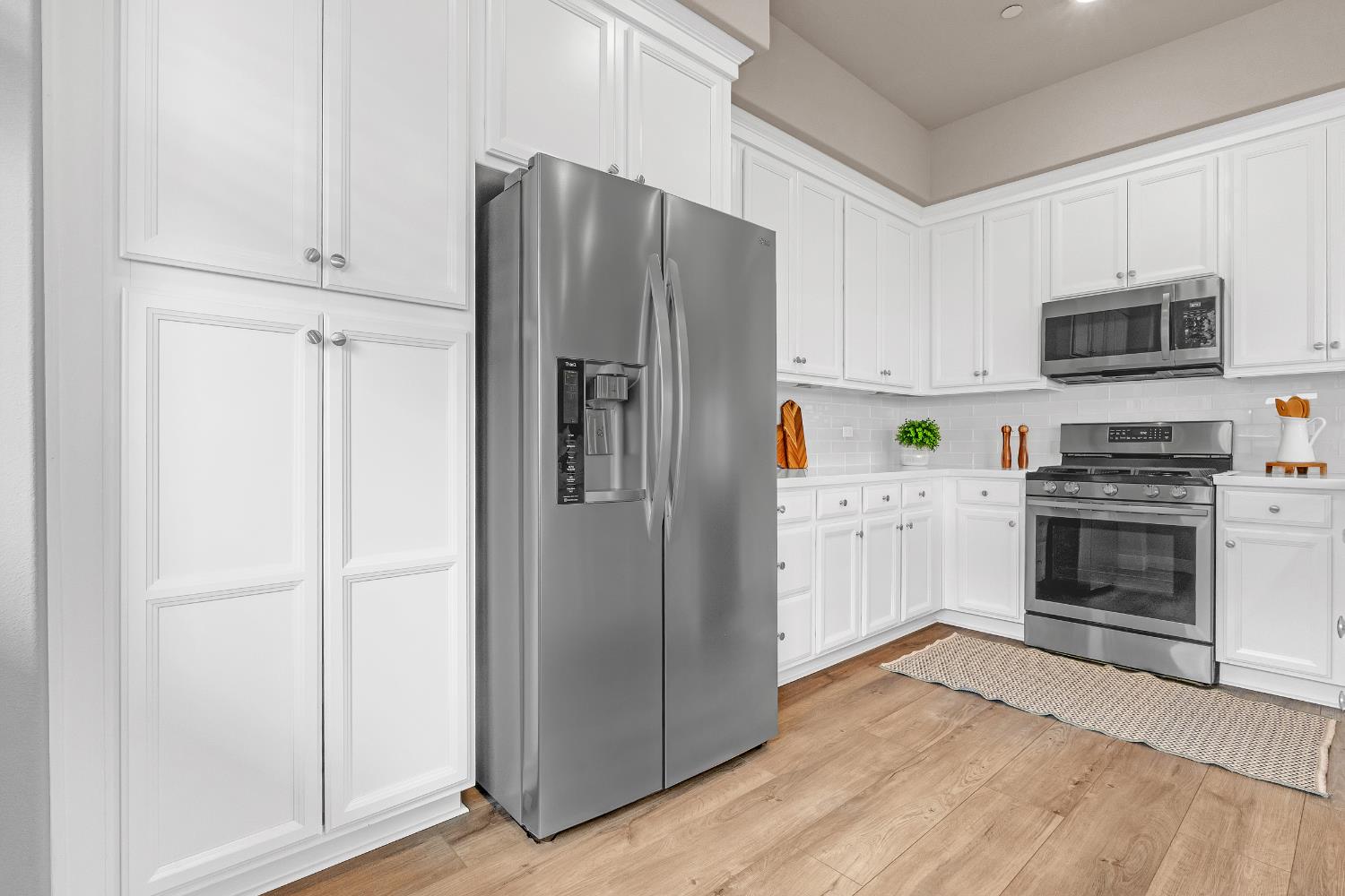 1661 Spring Street, Unit 432 Davis, CA 95616 - Photo 11 of 29