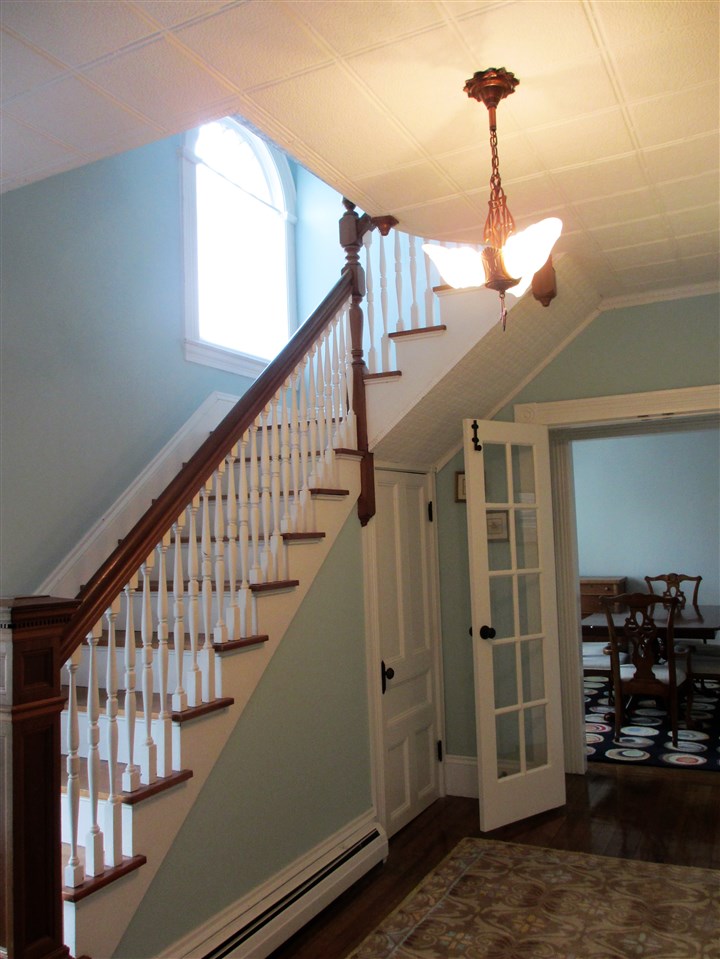 63 Centre Street Concord, NH 03301 - Photo 12 of 40 Gallery Image 12