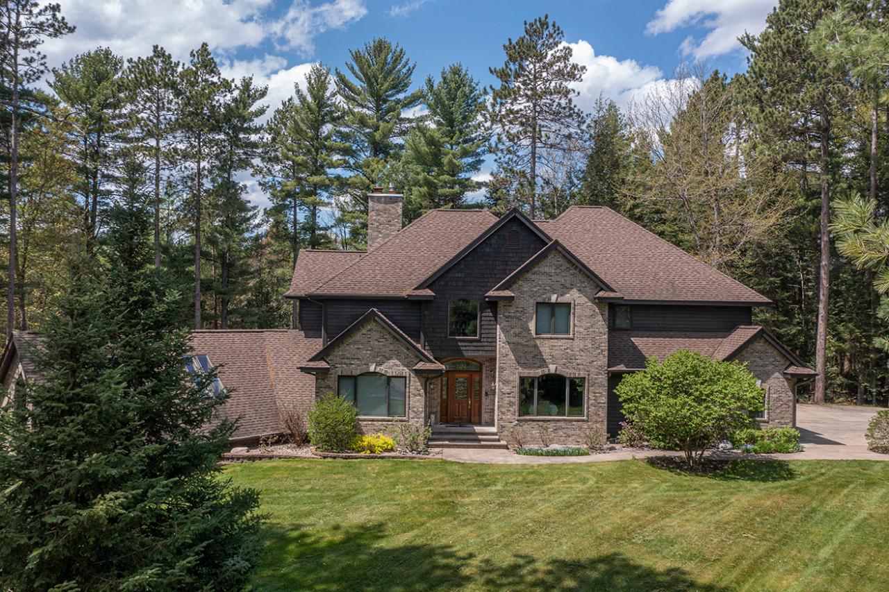 251 Timber Heights Drive Rhinelander, WI 54501 - Photo 1 of 34 Gallery Image 1