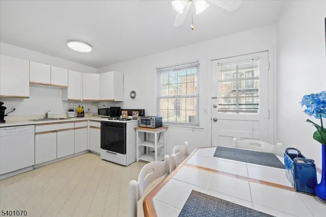 $329,000 | 228 Pitney Place, Unit 228, Morristown, NJ 07960