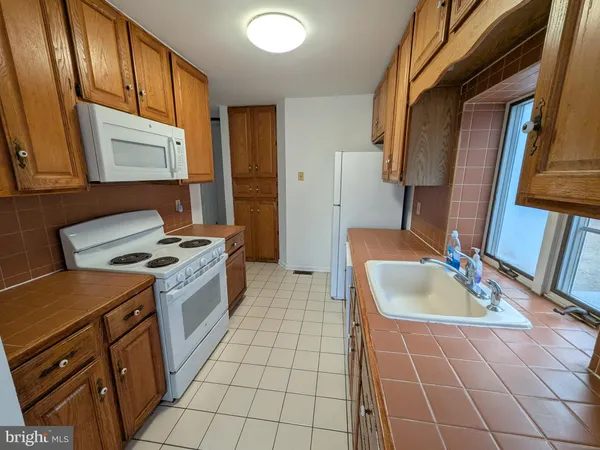 $2,500 | 2626 Cecil Drive, Chester, MD 21619