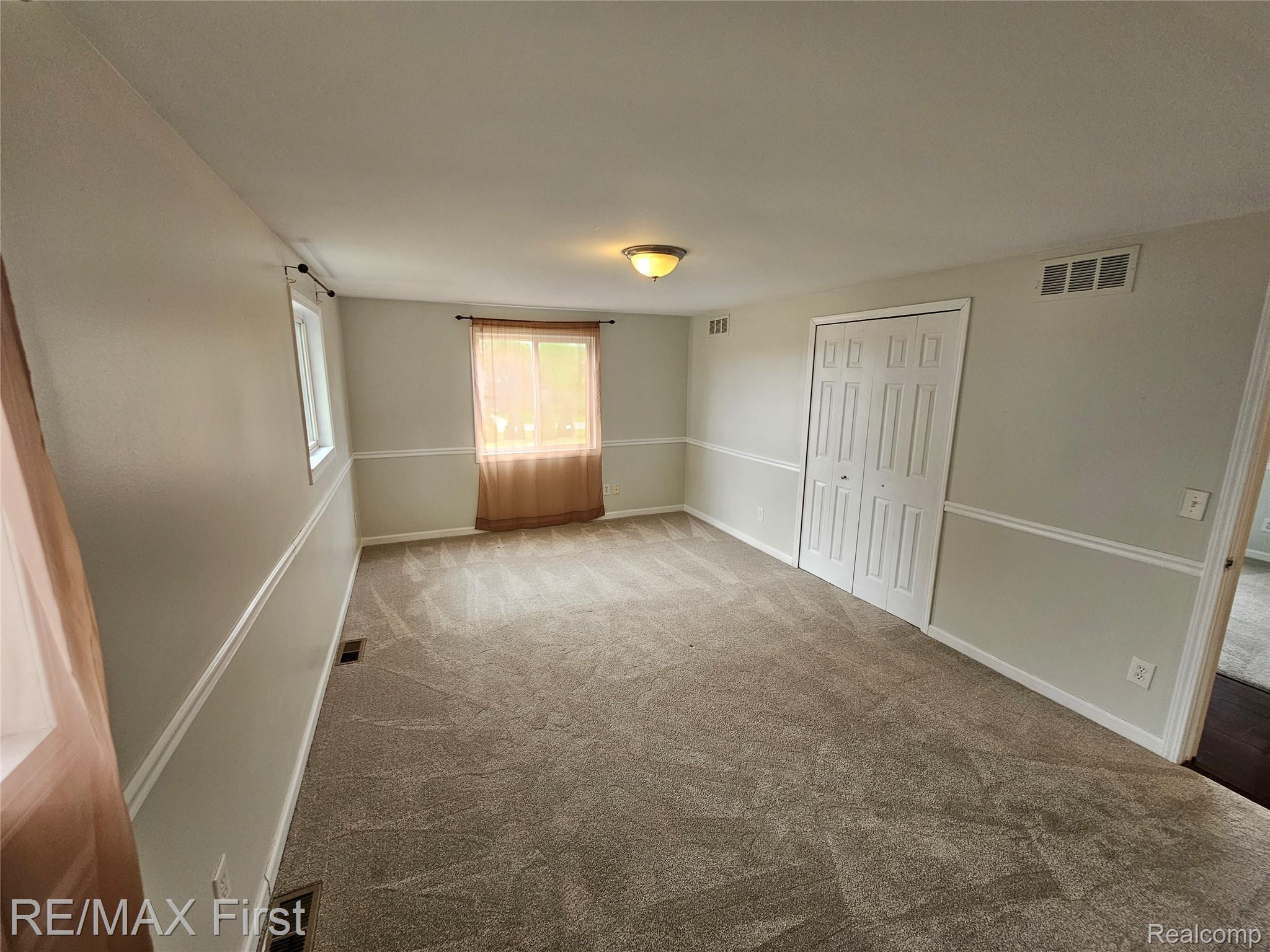 47564 Ryan Road Utica, MI 48317 - Photo 12 of 20