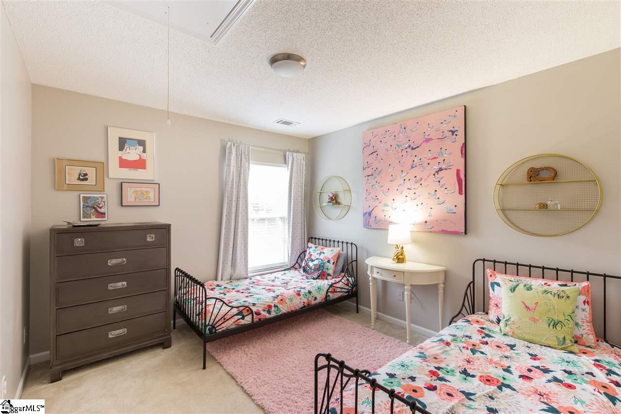 332 Highgate Circle Greer, SC 29650 - Photo 12 of 26 Gallery Image 12