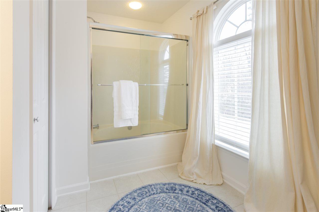 332 Highgate Circle Greer, SC 29650 - Photo 15 of 26 Gallery Image 15