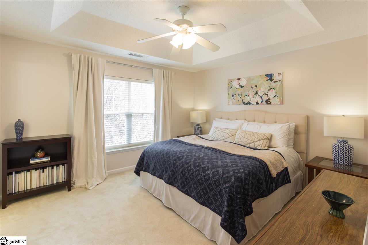 332 Highgate Circle Greer, SC 29650 - Photo 5 of 26 Gallery Image 5